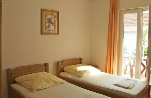 Babilonija Hostel | Sun Hostel Budva