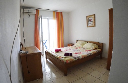 Babilonija Hostel | Sun Hostel Budva