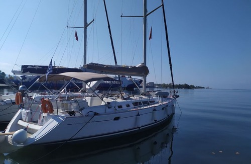 Keramoti Boat Rental | Sun-Kissed Sailing Adventure in Egeo Norte - Islas Griegas