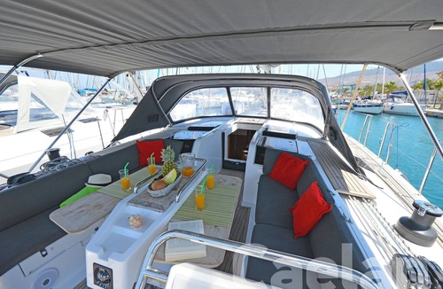 Kos Boat Rental | Sun-Kissed Sailing Adventure in the Dodecanese Islands