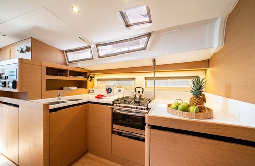 Nea Peramos Boat Rental | Sun-Kissed Sailing Adventure in the Saronic Islands