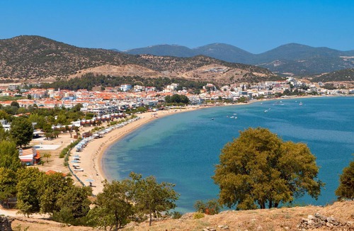 Nea Peramos Boat Rental | Sun-Kissed Sailing Adventure in the Saronic Islands
