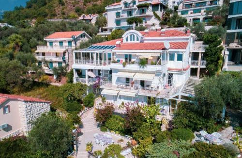 Sveti Stefan Apartment | Sun Rose Apartments Sveti Stefan