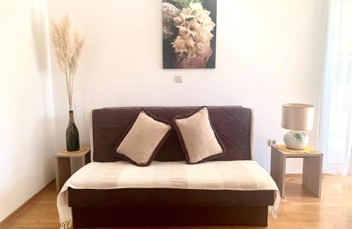 Petrovac Apartment | Sunday Apartment Petrovac