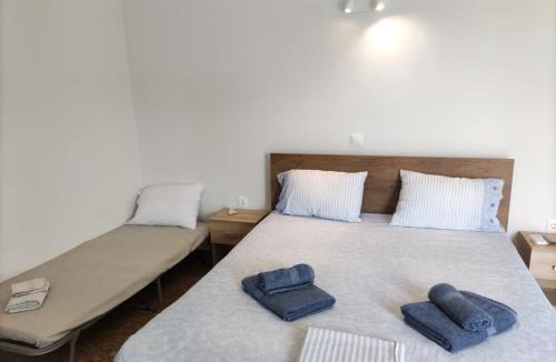 Arcoudi Apartment | Sunlit Shores Apartment