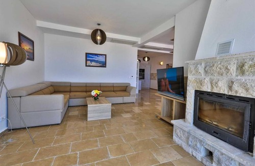 Rezevici Villa | Sunniest Villa Orchid