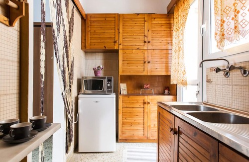 Metaxourgio House | Sunny 2 bedroom apartment with spacious amazing and peaceful balcony