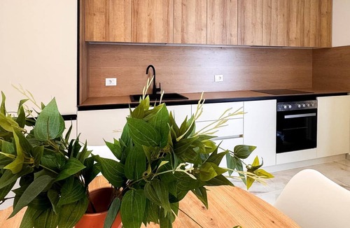 Kodrra Apartment | "Sunny" – Adults Only (+16)