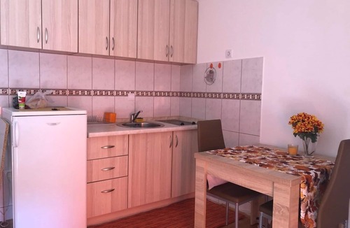 Budva Apartment | Sunny apartment with balcony