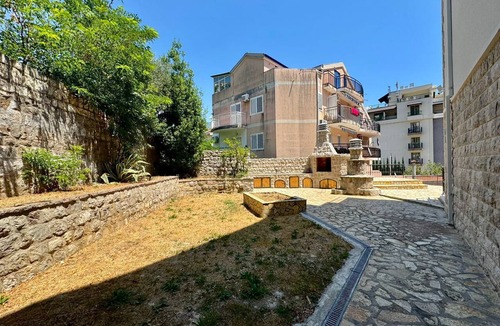 Babin do Apartment | Sunny Bay Apartments