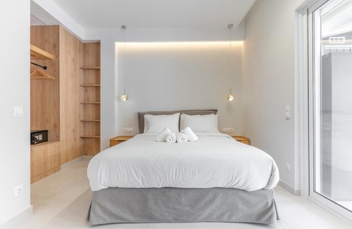 Kallithea Apartment | Sunny & Luxurious Penthouse with Terrace
