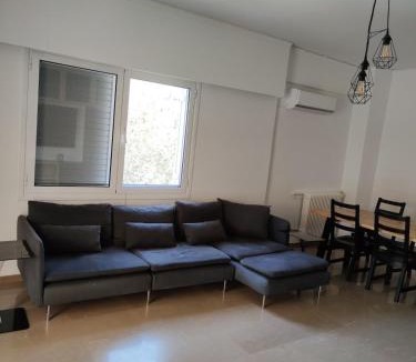 Vari-Voula-Vouliagmeni Apartment | Sunny Paradise in Voula