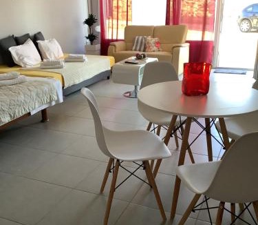 Nea Iraklitsa Apartment | SUNNY STUDIO IRAKLITSA