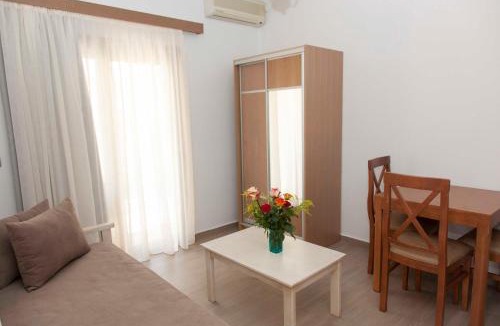 Maleme Apartment | Sunny Suites