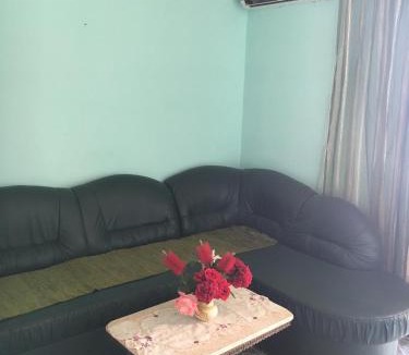 Podmaine Apartment | Sunny Villa Apartments