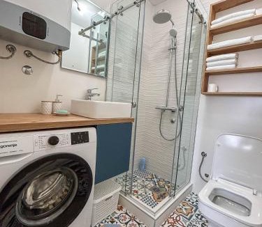 Radanovici Apartment | Sunrise Apartment
