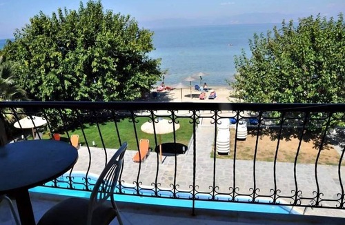 Skala Rachoniou Hotel | Sunrise Beach