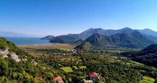 Virpazar Apartment | Sunrise Skadar lake