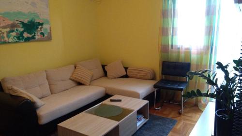 Rozino Apartment | Sunshine apartment, Budva