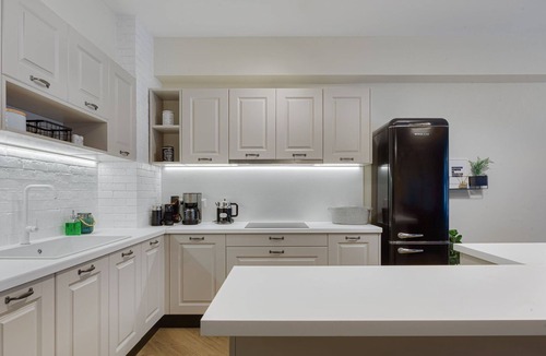 Plaka Villa | Superb Athens Apartment | 3 Bedrooms | Apartment Kylie | Acropolis