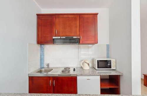Tomicici Apartment | Superb location next to the beach