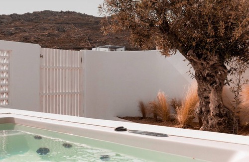 Elia Villa | Superb Mykonos Villa | Villa Wilkie | 1 Bedroom Suite