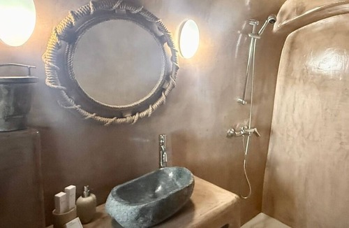 Oia Hotel | Superior Cave House with Plunge Pool and Sea View