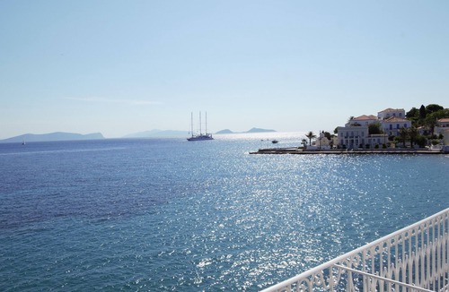 Spetses Apartment | Supreme Suite - Aurora Spetses