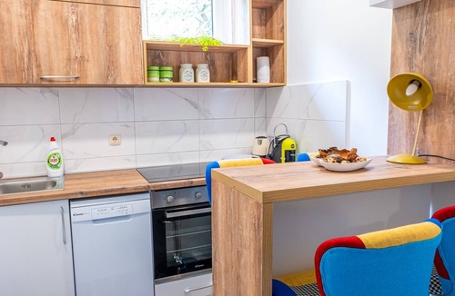Donji Stoliv Apartment | Sweet Vacation Flat 3 min to Beach in Kotor