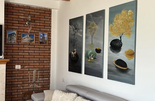 Sakës Villa | Syri Kryemates