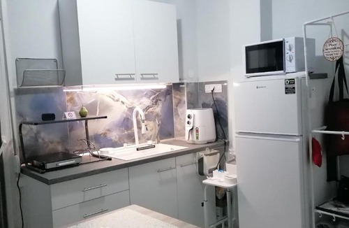 Serres Apartment | Tο άνετο και βολικό διαμέρισμα της Χρυσής