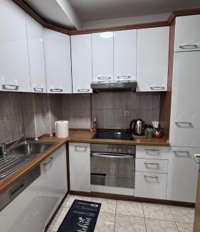 Pejë Apartment | T&L Spot