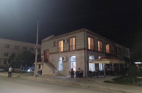 Erseke Apartment | Te bunkeri