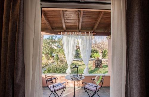 Messonghi Bed & Breakfast | Tellis Holiday Rooms