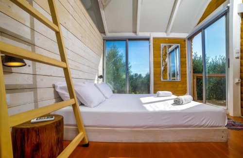 Neromilos Apartment | Terra Vine Collection -Dream Catcher