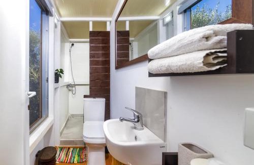 Neromilos Apartment | Terra Vine Collection -Dream Catcher