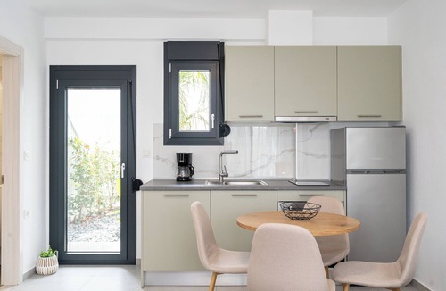 Paralia Ofryniou Apartment | Thalassa & Thalassa Prive Residential Complexes