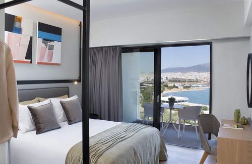 Mikrolimano Hotel | The Alex Monte Kastella
