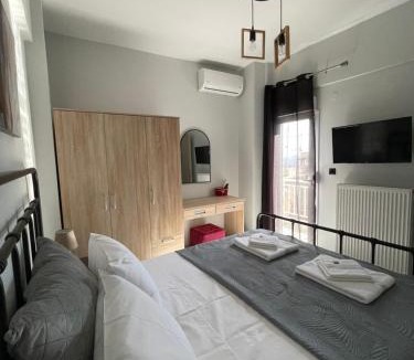 Agios Pavlos Apartment | The Castle Nook