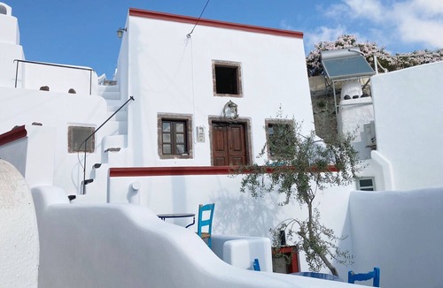 Emporio House | The Commander's House