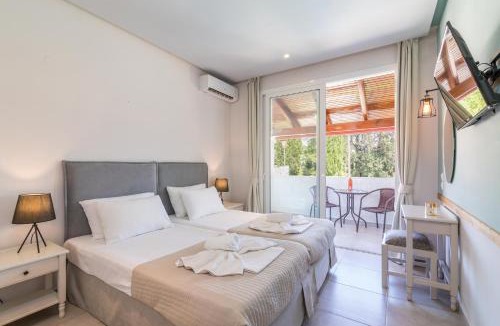 Ipsos Apartment | The Flower Garden