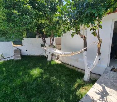 Paradisi House | The Garden House in Paradisi