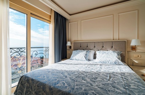 Sveti Stefan Hotel | The Golden Legacy Hotel