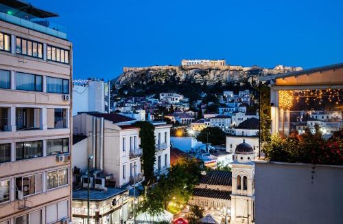 Monastiraki Apartment | The Grand Acropolis Jacuzzi Residence