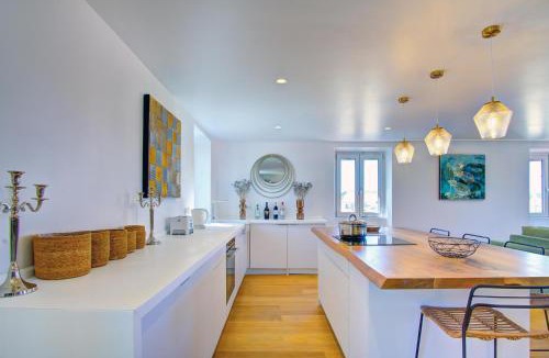Old Town Apartment | The Heritage Penthouse! Old City Centre