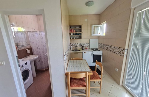 Zeljeznica Apartment | The house is on a peaceful place 2