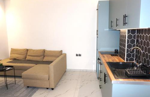 Lamia Apartment | The Little House Lamia - Fresh Central Apartment