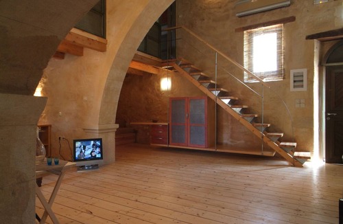 Roustika Villa | The Milio's House