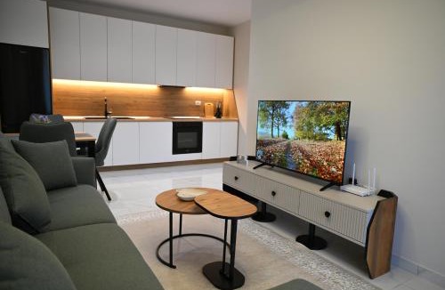 Kamez Apartment | The Minimalist Escape