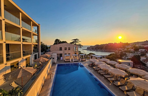 Rana Bed & Breakfast | The New Hotel Mediteran Villa Edition